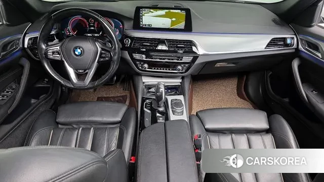 BMW 5 Series (G30) id 3345351 из Кореи 17