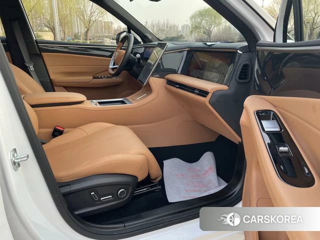 Geely Galaxy Galaxy L7 id 3913597 из Китая 12