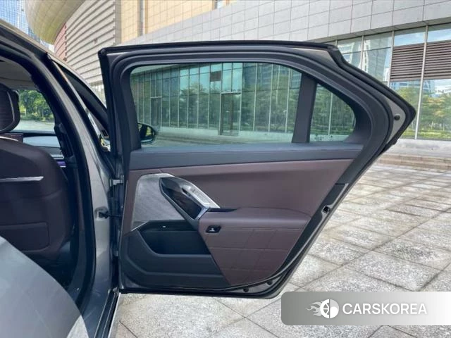 BMW 7 series id 4277496 из Китая 12