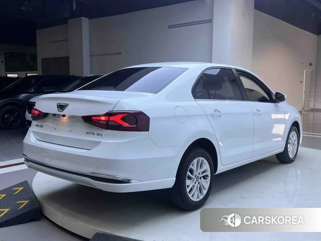 Jetta VA3 id 4241697 из Китая 14