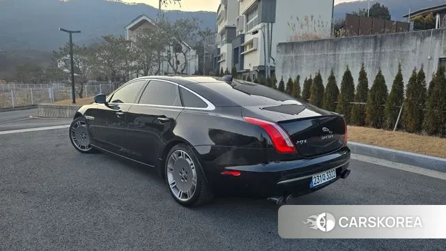 Jaguar All New XJ id 3643780 из Кореи 17