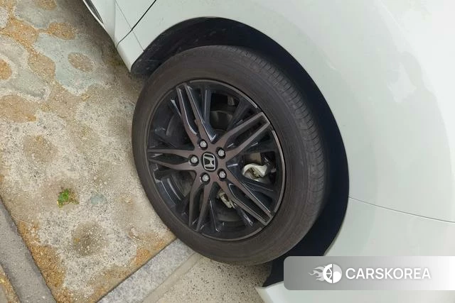 Honda Odyssey id 4300481 из Китая 14