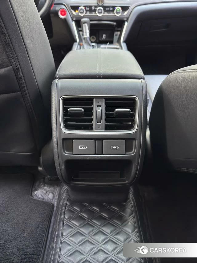 Honda Accord id 4358985 из Китая 11