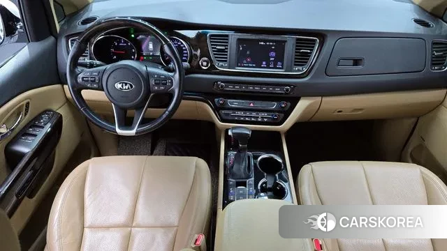 Kia The New Carnival id 3480029 из Кореи 17