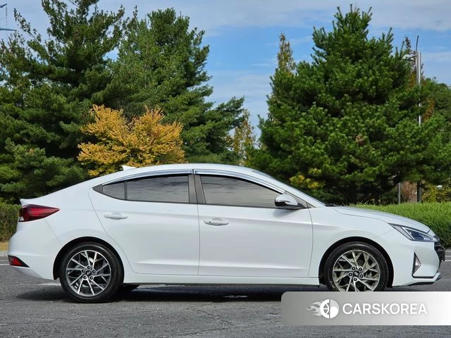 Hyundai The New Avante AD id 4937512 из Кореи 17