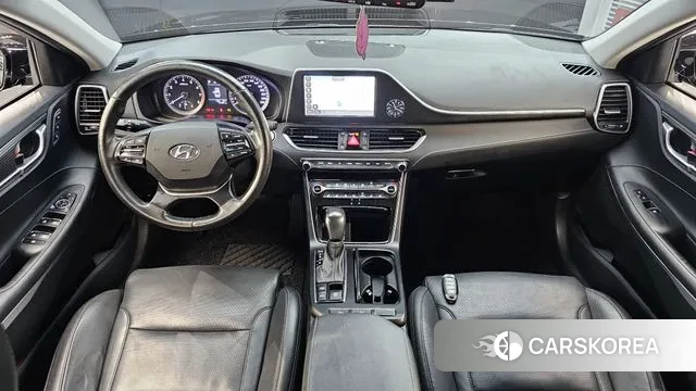 Hyundai Grandeur IG id 3029460 из Кореи 17