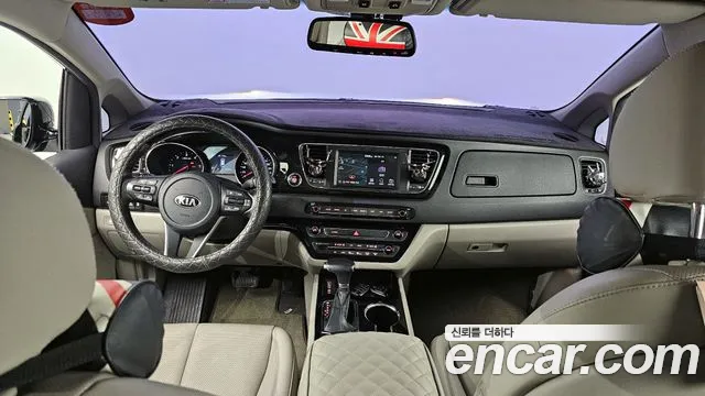 Kia The New Carnival id 2394272 из Кореи 17