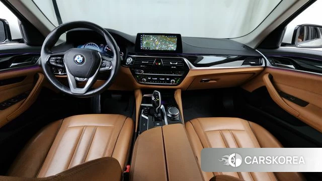 BMW 5 Series (G30) id 4471560 из Кореи 30