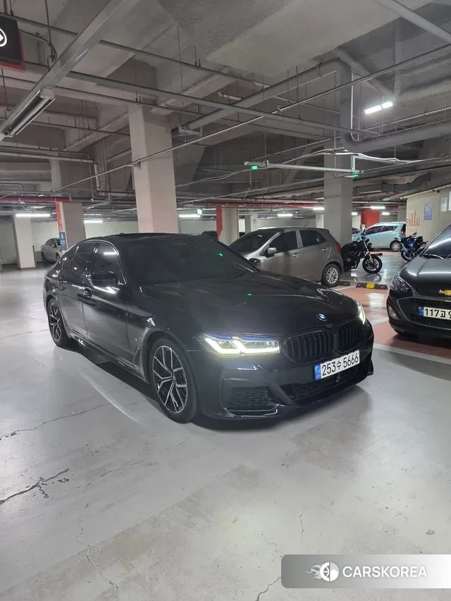 BMW 5 Series (G30) id 3507990 из Кореи 12