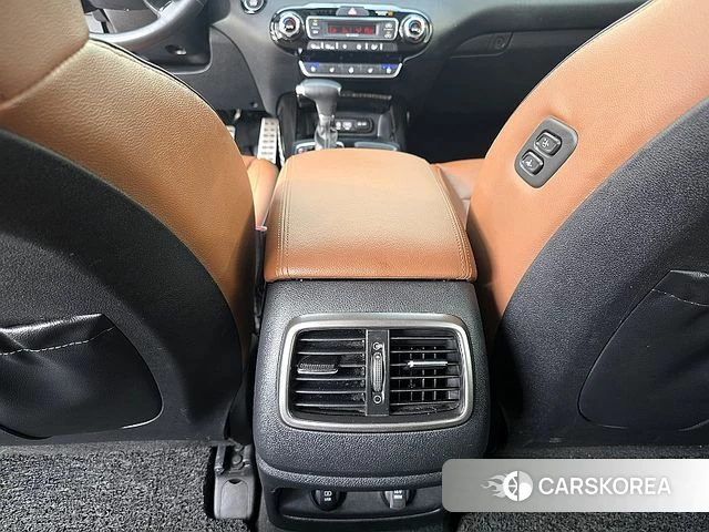 Kia The New Sorento id 4842690 из Кореи 17