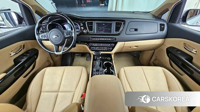 Kia The New Carnival id 4305046 из Кореи 17