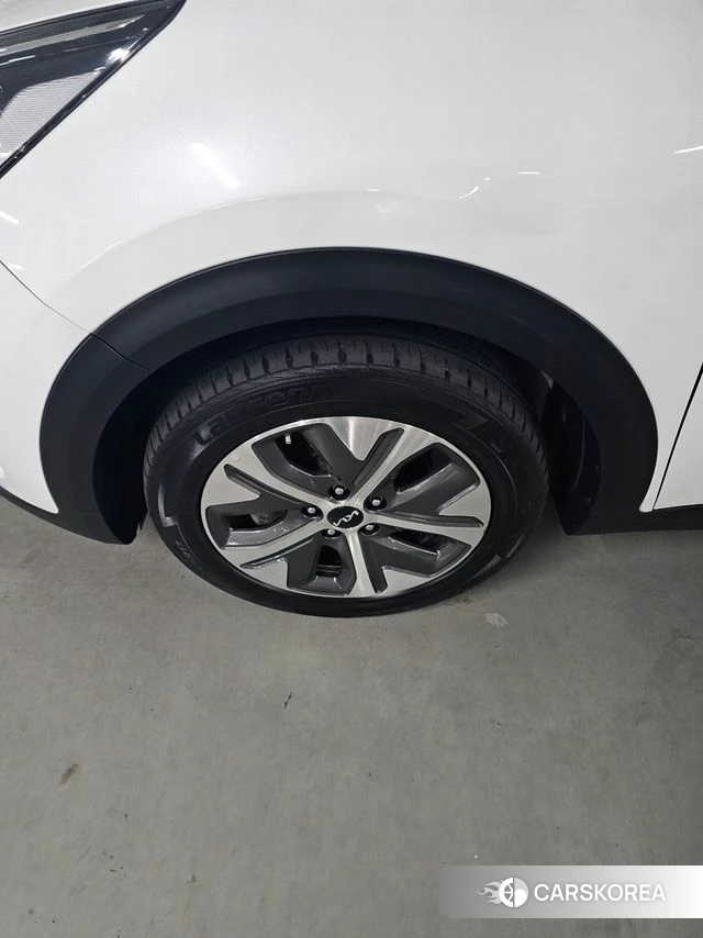 Kia Niro Plus id 4608597 из Кореи 17