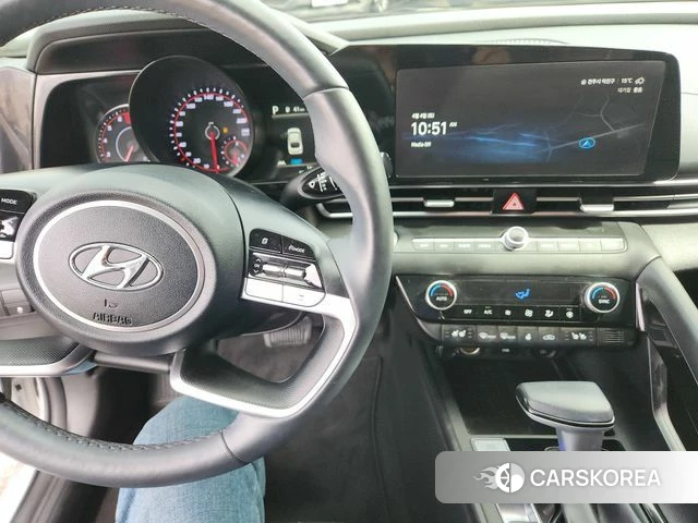 Hyundai Avante (CN7) id 3910432 из Кореи 10