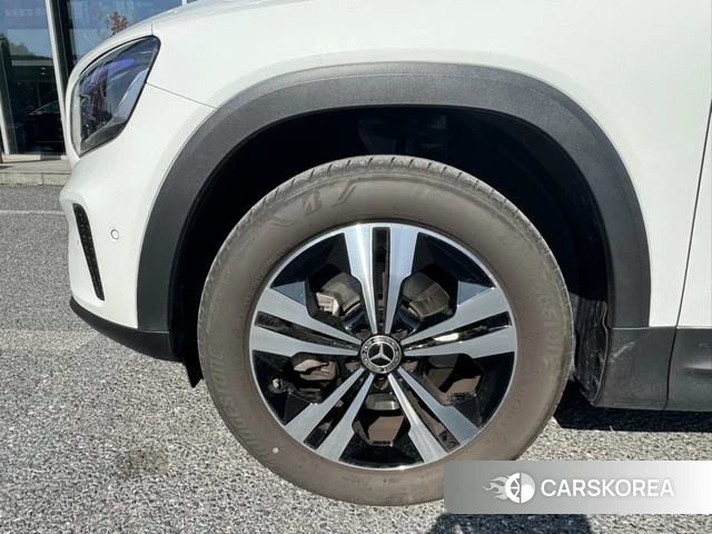 Mercedes-Benz GLB id 4265976 из Китая 11