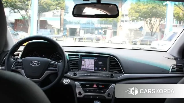 Hyundai Avante AD id 3118147 из Кореи 17