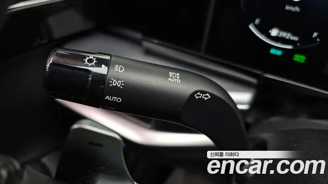 Hyundai Grandeur (GN7) id 2639406 из Кореи 17