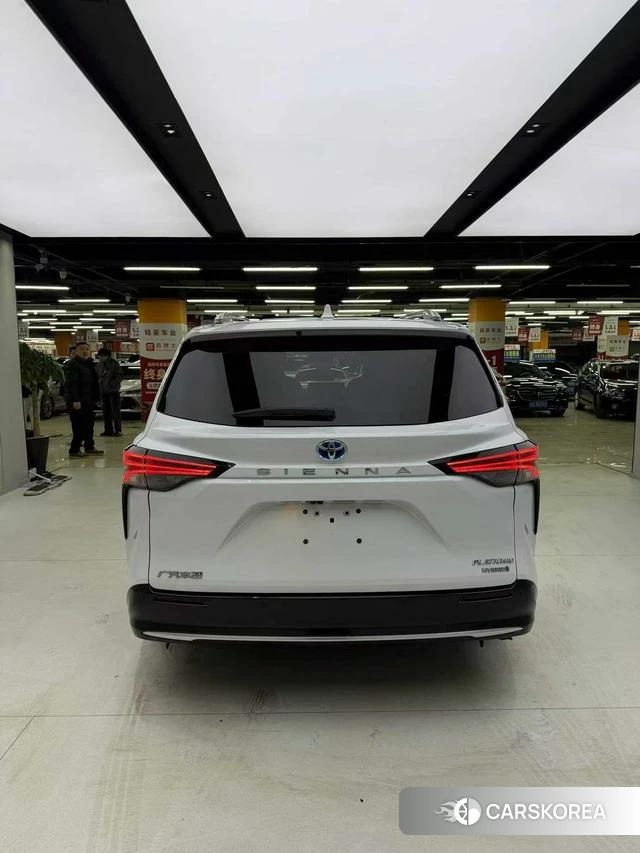 Toyota Saina id 4207394 из Китая 7