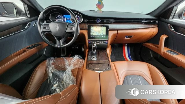 Maserati Quattroporte id 4459562 из Кореи 17