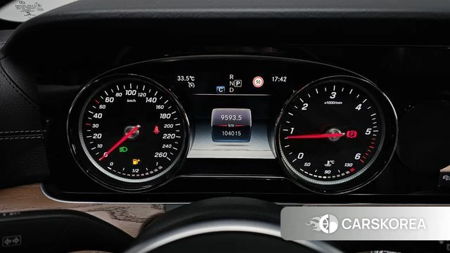 Mercedes-Benz E-Class W213 id 4605037 из Кореи 27