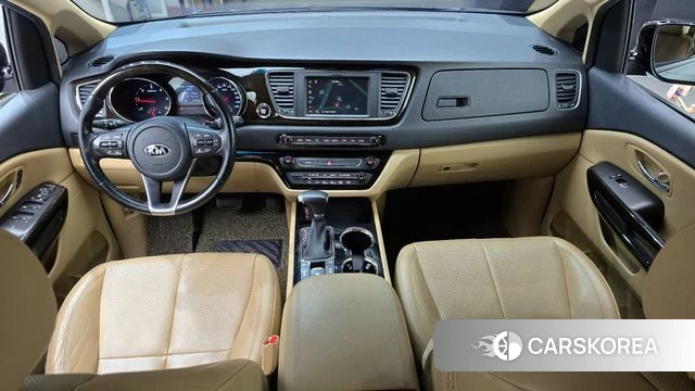 Kia The New Carnival id 3853452 из Кореи 17