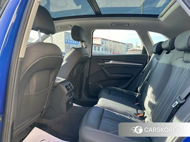 Audi Q5L id 4273311 из Китая 19