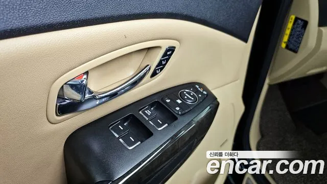 Kia The New Carnival id 2634535 из Кореи 17