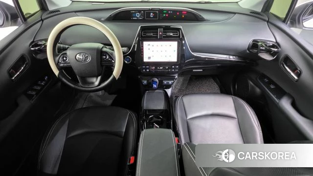 Toyota Prius 4th Generation id 4620188 из Кореи 32