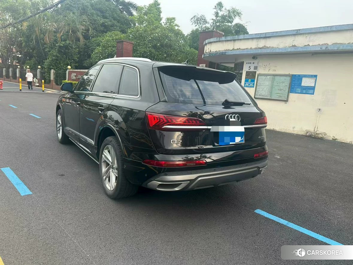 Audi Q7 id 4407431 из Китая 7