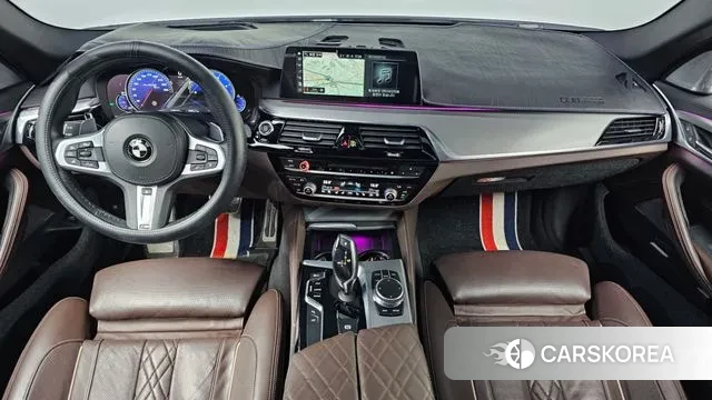 BMW 5 Series (G30) id 3520303 из Кореи 17