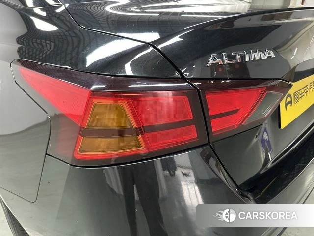 Nissan Teana id 4297759 из Китая 17
