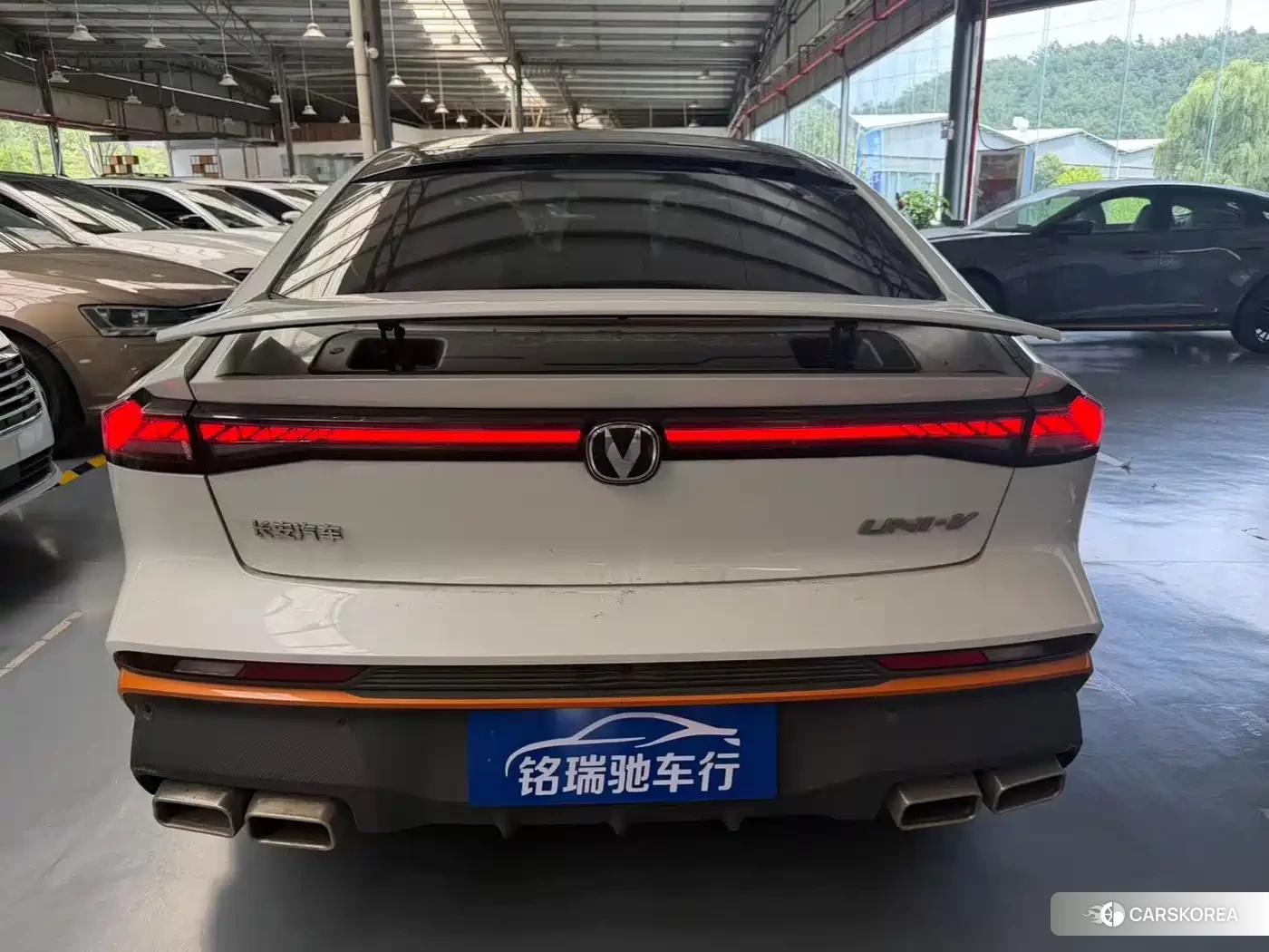 Chang'an UNI-V id 4600463 из Китая 10