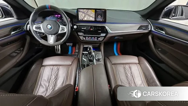 BMW 5 Series (G30) id 3635599 из Кореи 17