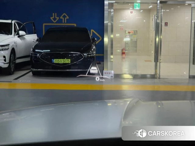 Genesis GV80 id 3898232 из Кореи 17