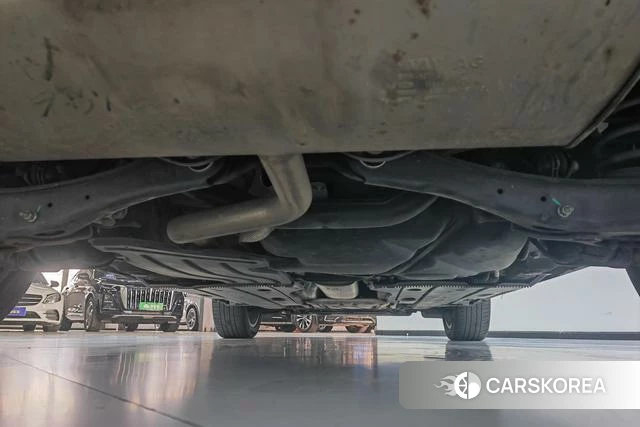 Audi Q2L id 3804657 из Китая 14