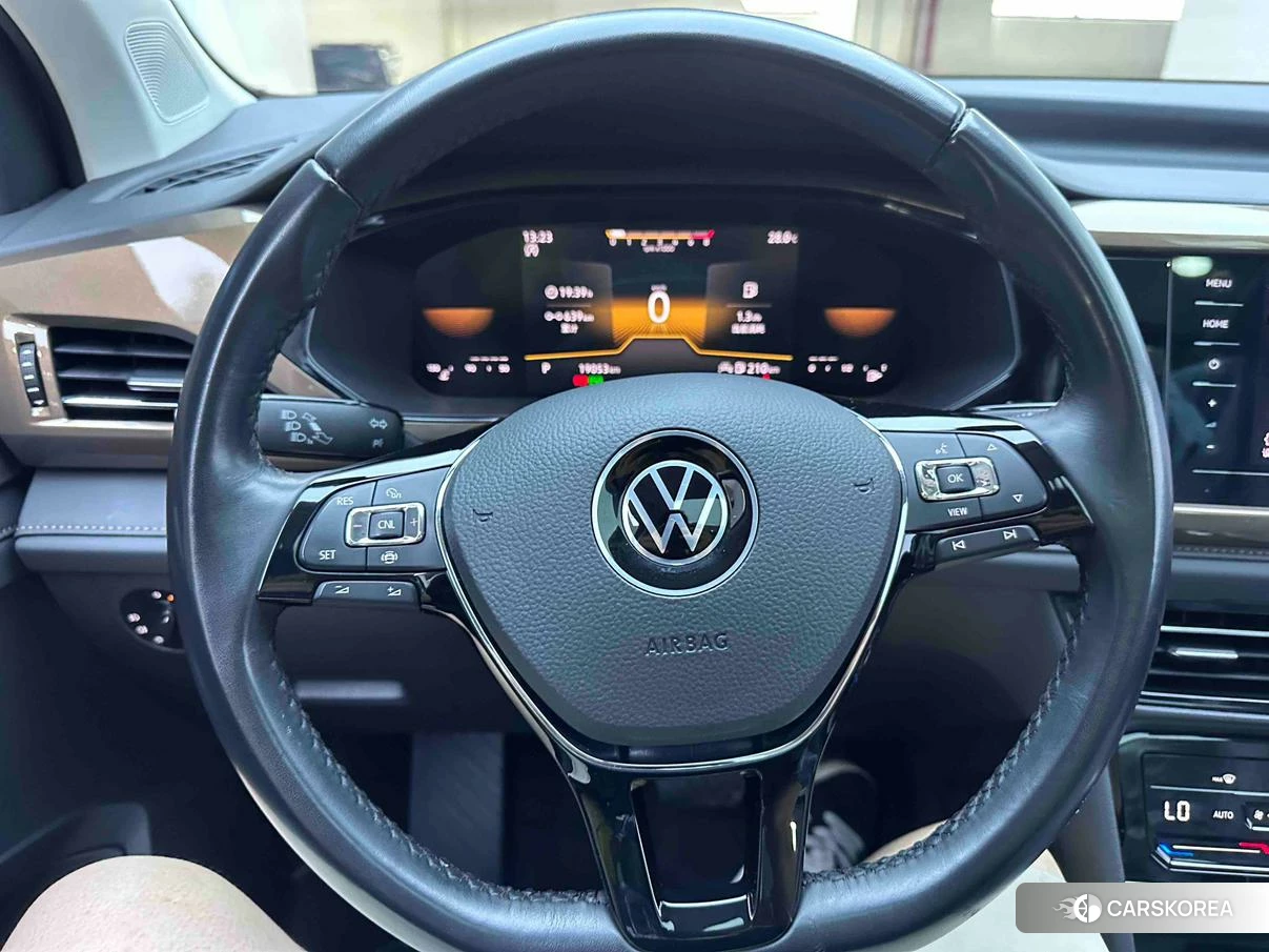 Volkswagen Tharu id 4485396 из Китая 19