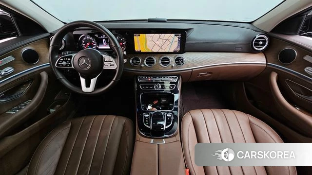 Mercedes-Benz E-Class W213 id 4581554 из Кореи 32