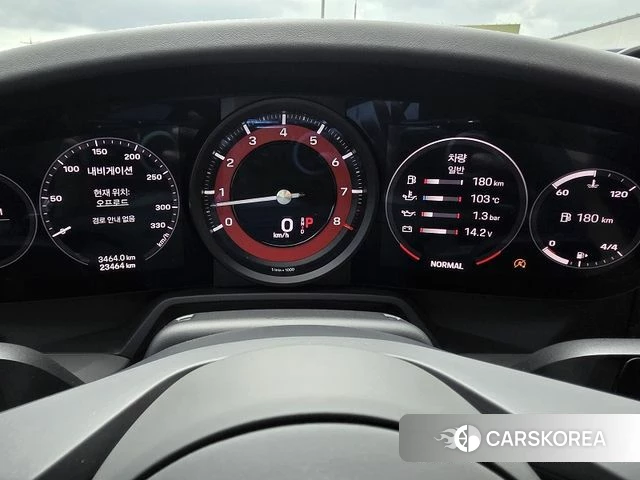 Porsche 911(992) id 4619645 из Кореи 17