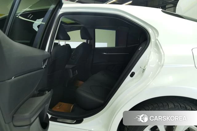 Toyota Camry id 3781809 из Китая 14