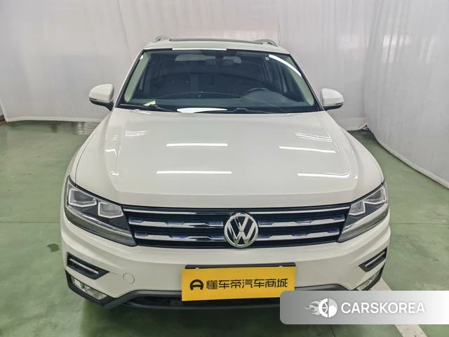 Volkswagen Tiguan L id 4219620 из Китая 17