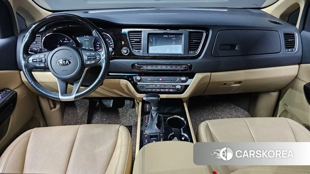 Kia The New Carnival id 3924976 из Кореи 17