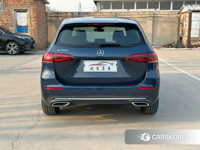 Mercedes-Benz Class B id 4208985 из Китая 22