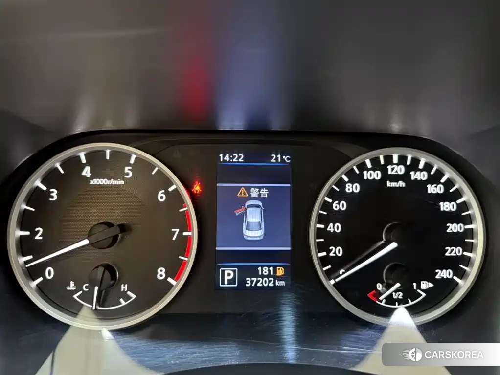 Nissan Sylphy id 4546012 из Китая 20