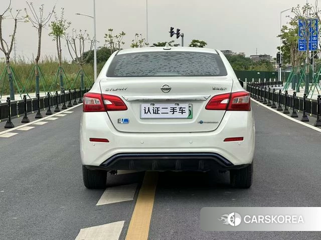 Nissan Sylphy Pure Electric id 4220632 из Китая 17