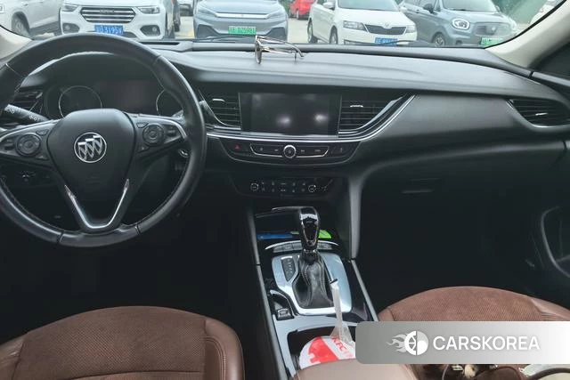 Buick Regal id 4242286 из Китая 14