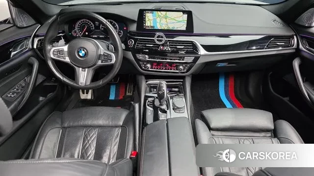 BMW 5 Series (G30) id 3687433 из Кореи 17