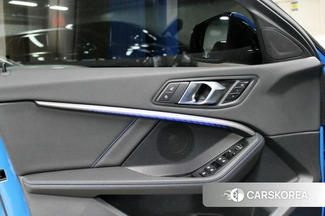 BMW 1 Series (F40) id 3841698 из Кореи 17