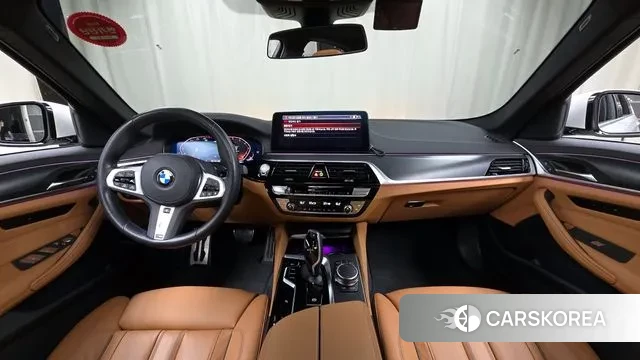 BMW 5 Series (G30) id 2905611 из Кореи 17