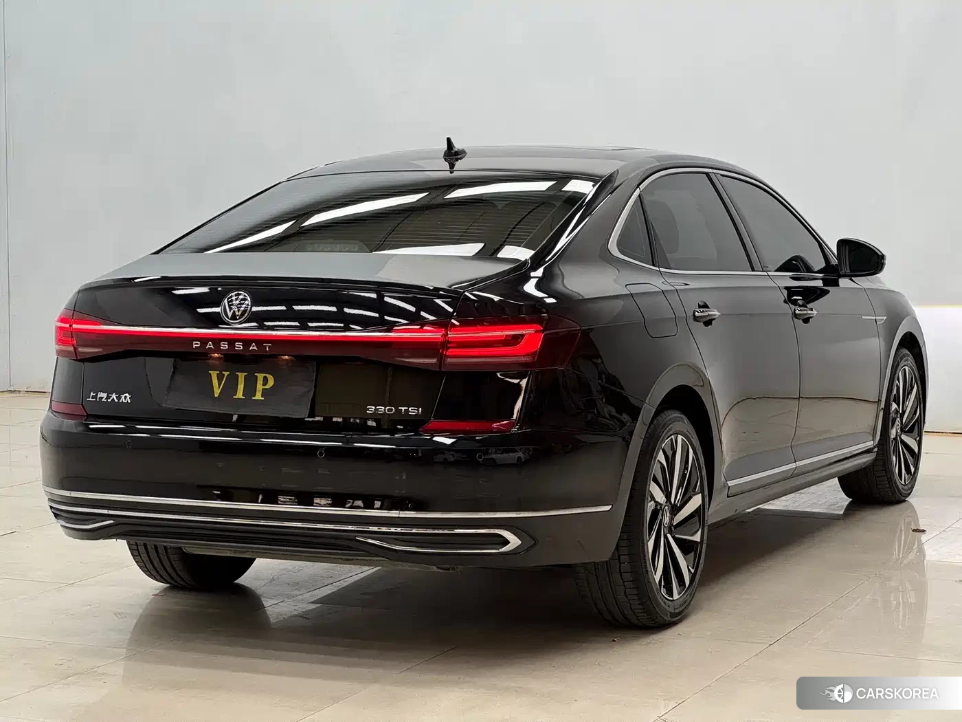Volkswagen Passat id 4576640 из Китая 12