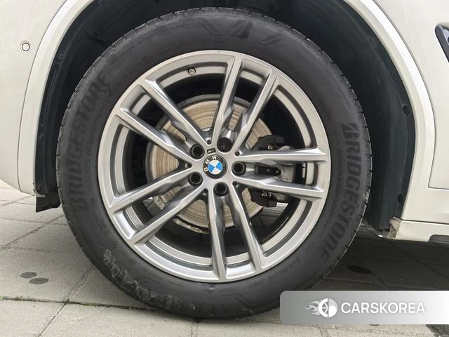 BMW X3 id 4215138 из Китая 19