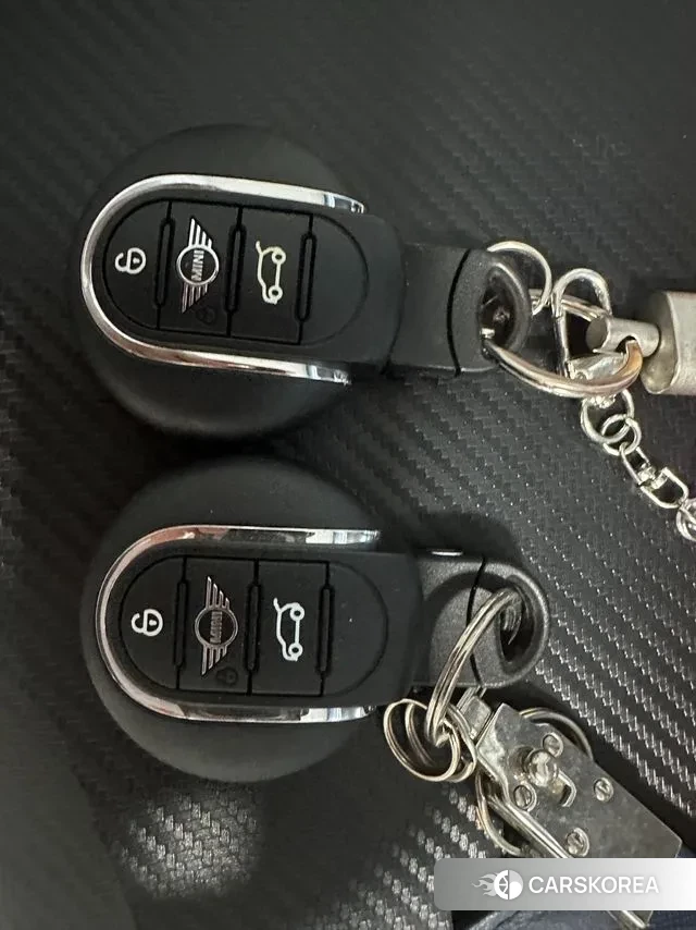 Mini Cooper S id 3007602 из Кореи 7